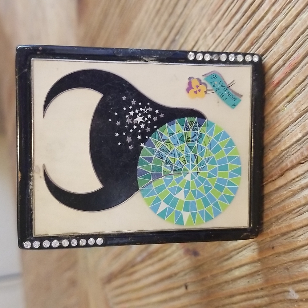 Taurus Powder Compact - empty - Picture 11 of 11